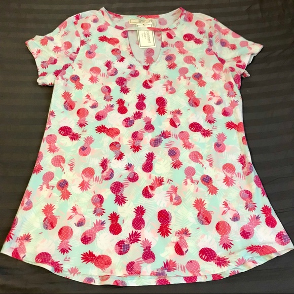 Tops - 🤩🍍 Cute pineapple top 🍍